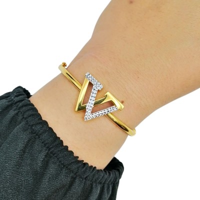 STM bangle