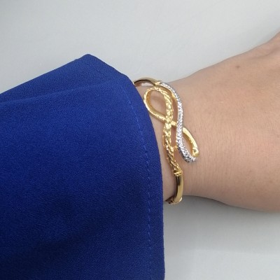 STM bangle