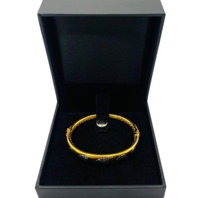 STM DIAMOND CUT bangle