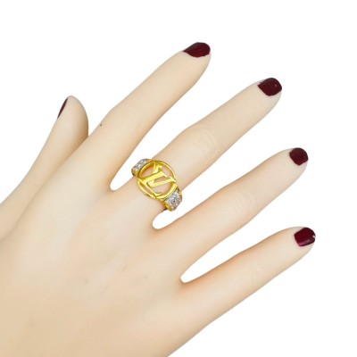 LA DIVA ring
