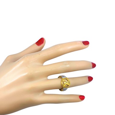 LA DIVA ring